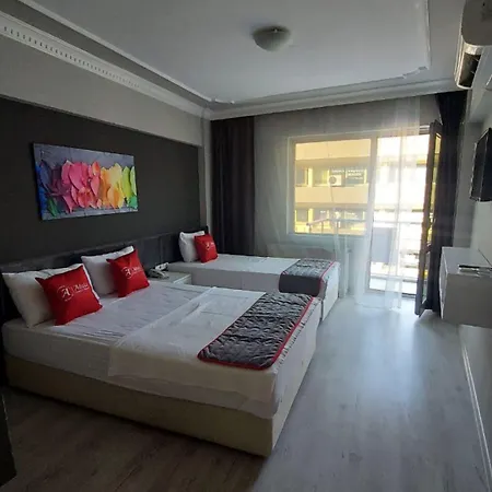Adali & Hotel 3*
